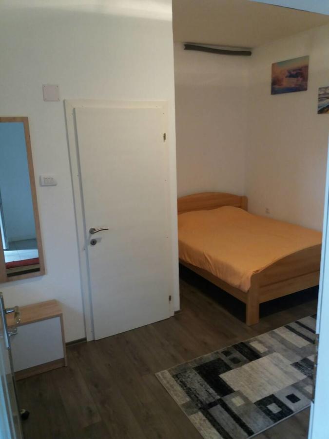 Rooms Adrijana バニャ・ルカ エクステリア 写真